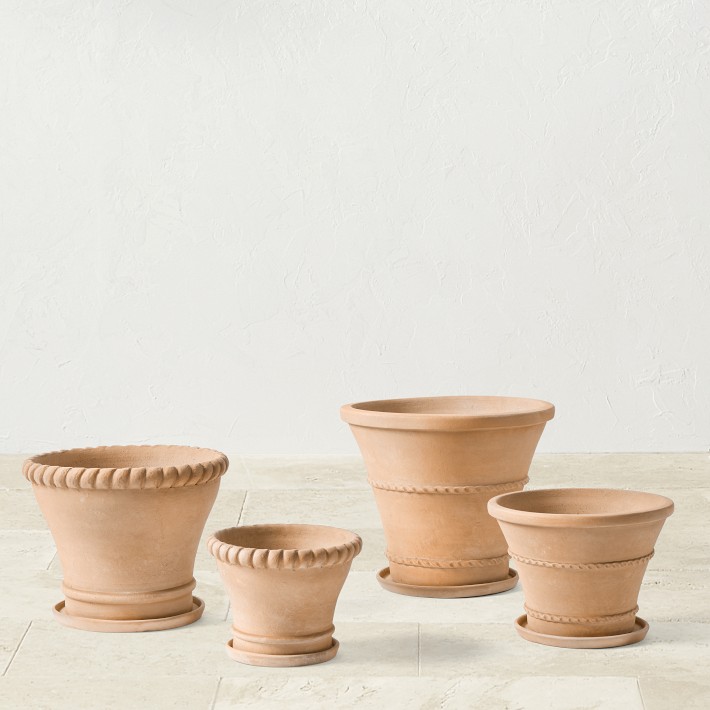 Williams Sonoma Terracotta Rope Planter